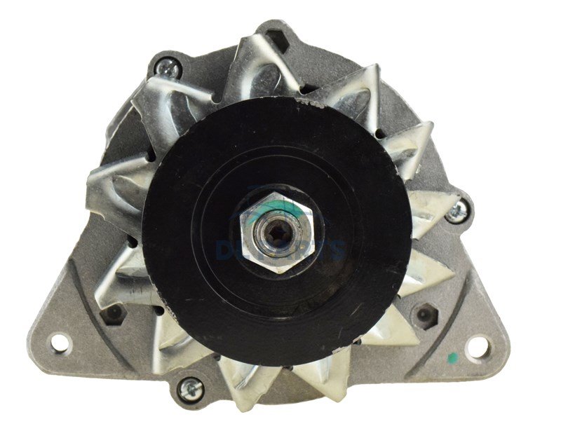 Alternateur 12V-65A   livré avec ventilateur et poulie