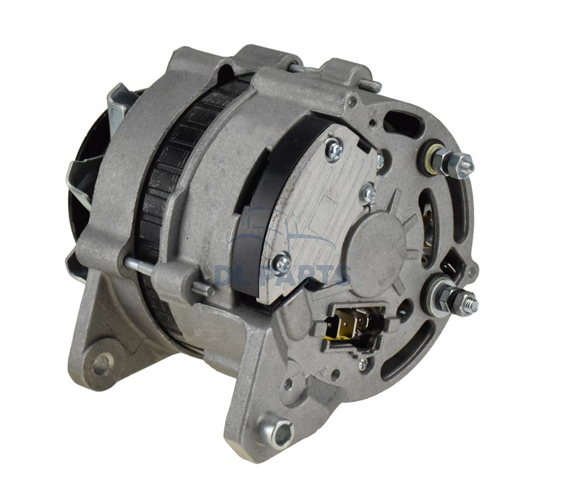 Alternateur 12V-65A   livré avec ventilateur et poulie