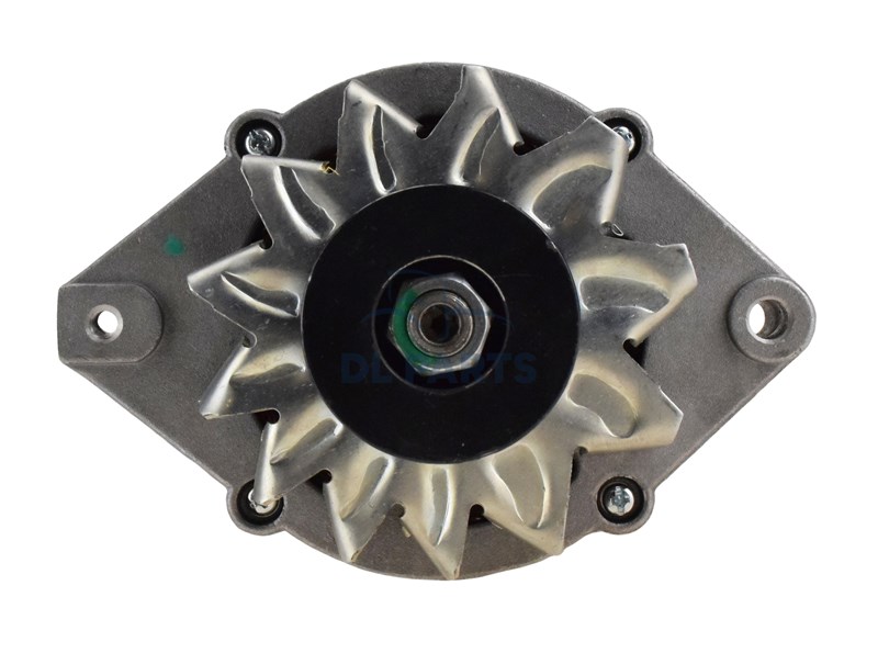 Alternateur 12V-95A   livré avec ventilateur et poulie